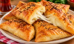 Gelinim Mutfakta kaşarlı gün böreği tarifi: Kaşarlı gün böreği nasıl yapılır?