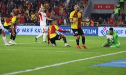 Göztepe, Çorum FK karşısında ilk yarıyı 2-0 önde kapattı
