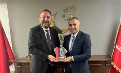 Gümrükçü’den İzmir’de ortak akıl ve uzlaşı çağrısı