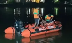 Hindistan'da teknenin alabora olması sonucu 13 çocuk hayatını kaybetti