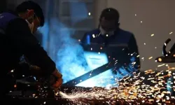 İmalatta zayıf seyir sürüyor: Siparişler geriledi