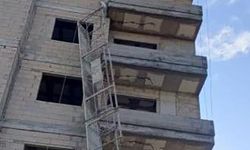 İnşaatta feci kaza: İskeleden düşen işçi hayatını kaybetti
