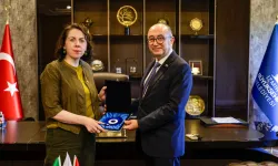 İrlanda Büyükelçisi Brosnan’dan İzmir Büyükşehir Belediyesi’ne ziyaret