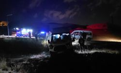 İşçileri taşıyan iki minibüs çarpıştı: Yaralılar hastaneye kaldırıldı