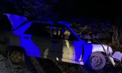 Mevsimlik tarım işçilerini taşıyan minibüs ile otomobil çarpıştı: 1 ölü, 7 yaralı