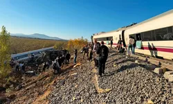 İspanya'da hızlı trenler çarpıştı: 46 ölü, 150 yaralı