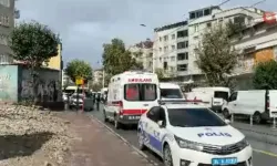 İstanbul’da tramvay minibüse çarptı: Yaralılar var