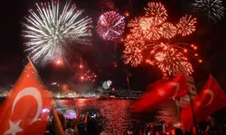 İzmir'de görsel şölen: Gökyüzü ışıl ışıl olacak