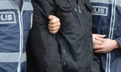 İzmir'de midelerinde uyuşturucu ele geçirilen 2 şüpheli tutuklandı