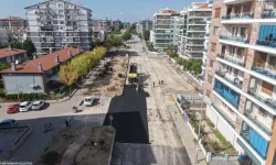 İzmir'de yoğun kullanılan güzergâhlara asfalt dokunuşu