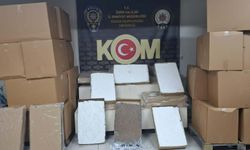 İzmir'de kaçak tütün sevkiyatına darbe: 2 milyon 160 bin makaron bulundu