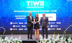 İzmirli Chef Seasons inovasyon ödüllerini topladı