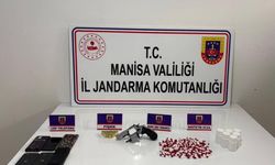 Jandarmadan peş peşe baskınlar: Binlerce hap ele geçirildi