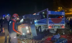 Traktör ile kamyonetin çarpıştığı kazada 1 kişi öldü, 1 kişi ağır yaralandı