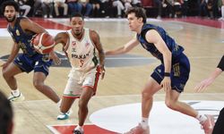 Karşıyaka, Fenerbahçe Tarfin karşısında farklı kaybetti: 72-97