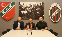 Karşıyaka’ya Ayhan Gültekin’den destek geldi