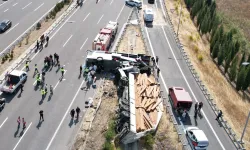 Manisa'da 11 kişinin hayatını kaybettiği kazada ölenlerin kimlikleri belli oldu