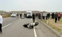 Minibüsle çarpışan motosikletin 14 yaşındaki sürücüsü öldü