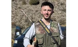 Motosiklet kaldırıma çarptı: 21 yaşındaki sürücü öldü