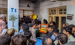 Pakistan'da eğitim yuvası mezara döndü: 28 ölü, 17 yaralı