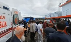 Trabzon açıklarında balıkçı teknesinde iş kazası: 4 yaralı