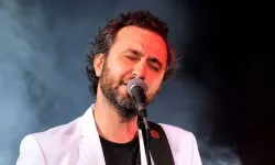 Ünlü şarkıcı Nev kaç yaşında vefat etti, evli miydi? Nev'in en sevilen şarkıları neler?