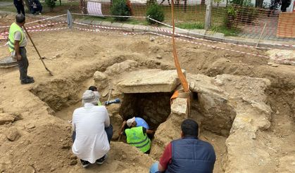 Yol çalışmasında tarih gün yüzüne çıktı: Roma Dönemine ait oda mezar bulundu
