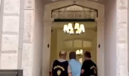 8 yıldır firari olan dolandırıcılık suçlusu İzmir'de yakalandı!