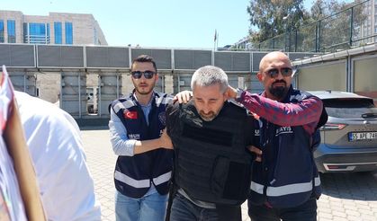 Berber dükkanında kanlı hesaplaşma: Kardeş katili ağabey tutuklandı!