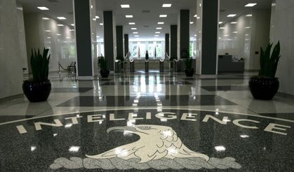 CIA Genel Merkezi’nde alarm: Dur ihtarına uymayan sürücüye ateş açıldı!