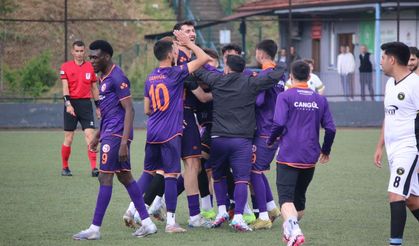 Yarı final maçında gerilim: Saha içinde ve dışınde tansiyon yükseldi!