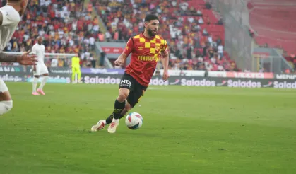 Göztepe Ahmed Ildız'la uzattı