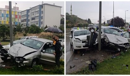 İki otomobil kavşakta çarpıştı: 3 yaralı