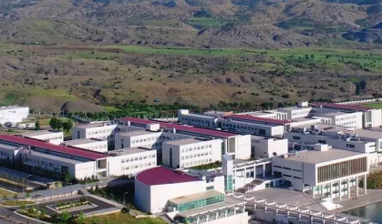 O üniversitenin 2 mühendislik bölümü öğrencisiz kaldı
