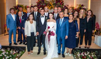 Cemil Tugay kendi kızının nikahını kıydı