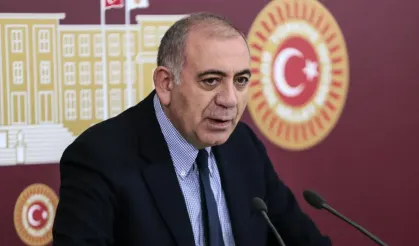 SON DAKİKA | Kayyum olarak atanan Gürsel Tekin ve 5 isim CHP'den ihraç edildi