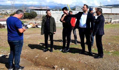 Bornova Belediyesi, atıl alanı üzüm bağına dönüştürüyor