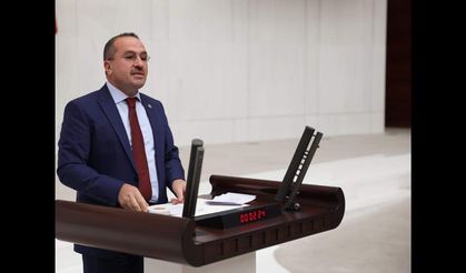 AK Partili Kırkpınar’dan İzmir Büyükşehir’e sert tepki: “7 yılda 10 milyar TL buhar oldu”