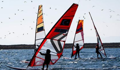 Deniz sporları turizmi yılın tamamına yayılıyor