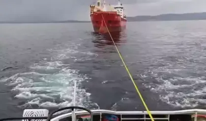 Çanakkale Boğazı’nda kuru yük gemisi arıza yaptı!