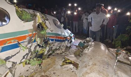 Ambulans uçak faciası: 7 kişiyle birlikte düştü