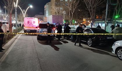 Öğretmen evi önünde silah sesleri! Uzun namlulu tüfekle rastgele ateş açtı