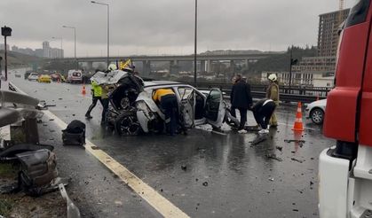 Trafik felç oldu: Tünelde peş peşe kazalar, yaralılar var!