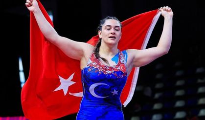 Kıymet Rümeysa Tezcan’dan Avrupa’da altın zafer