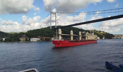 İstanbul Boğazı trafiği çift yönlü geçici olarak durduruldu!