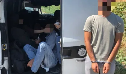 Şüpheli araç takibe alındı: 12 göçmen yakalandı!
