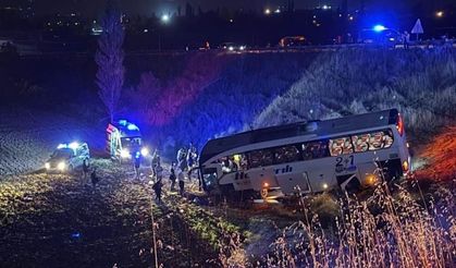Yolcu otobüsü şarampole uçtu: Çok sayıda yaralı var!
