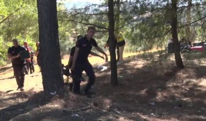 Tur otobüsü ile midibüs çarpıştı: 2 ölü, 9 yaralı