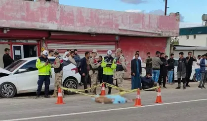 Otomobilin çarptığı 9 yaşındaki çocuk hayatını kaybetti