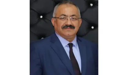 Prof. Dr. Ayhan Şamandar hayatını kaybetti